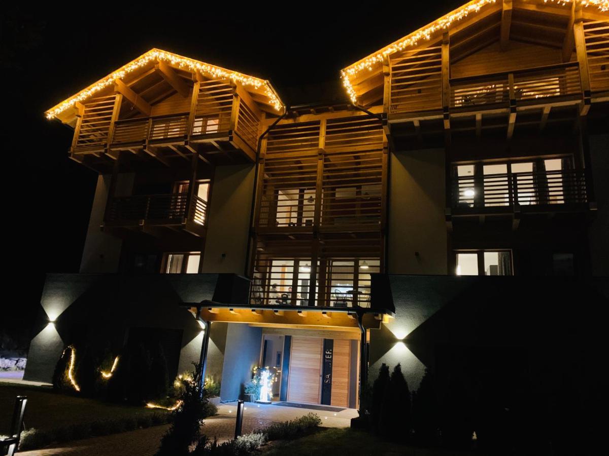 Appartamenti E B&B Casa Ester บาเซลกา ดิ ปีเน ภายนอก รูปภาพ