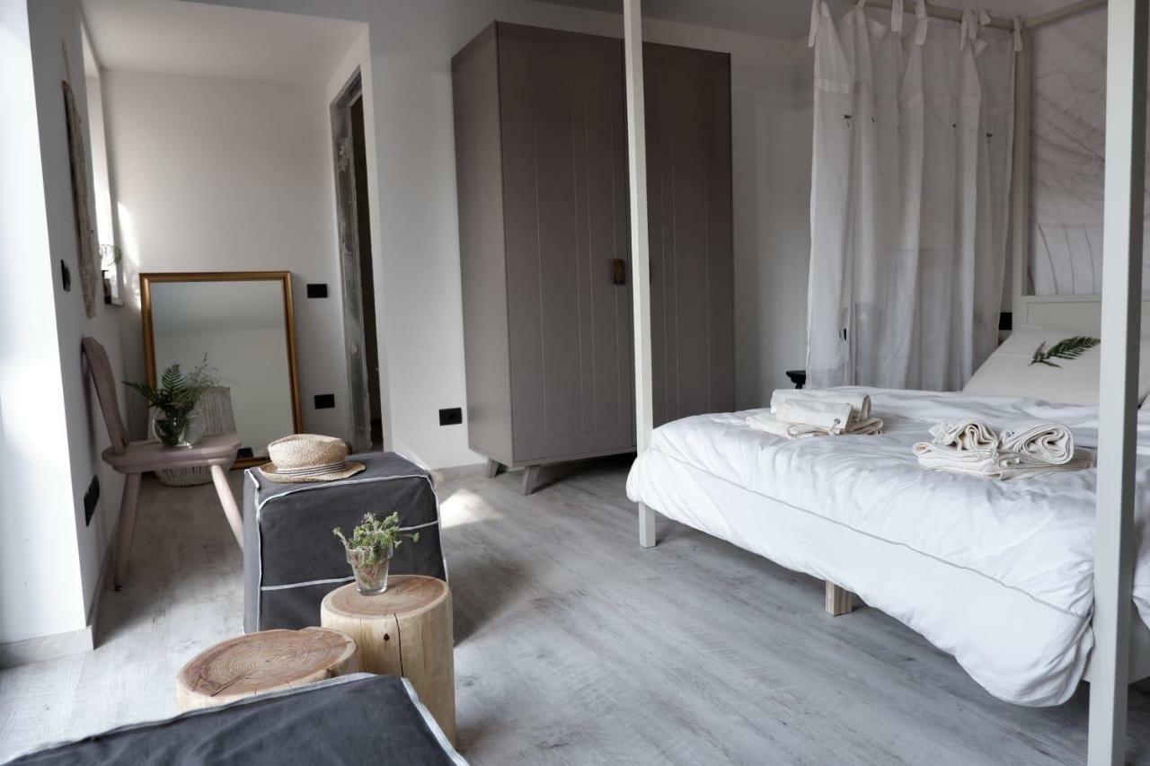 Appartamenti E B&B Casa Ester บาเซลกา ดิ ปีเน ภายนอก รูปภาพ