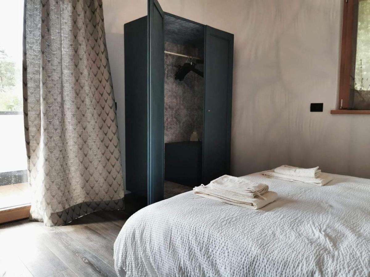 Appartamenti E B&B Casa Ester บาเซลกา ดิ ปีเน ภายนอก รูปภาพ